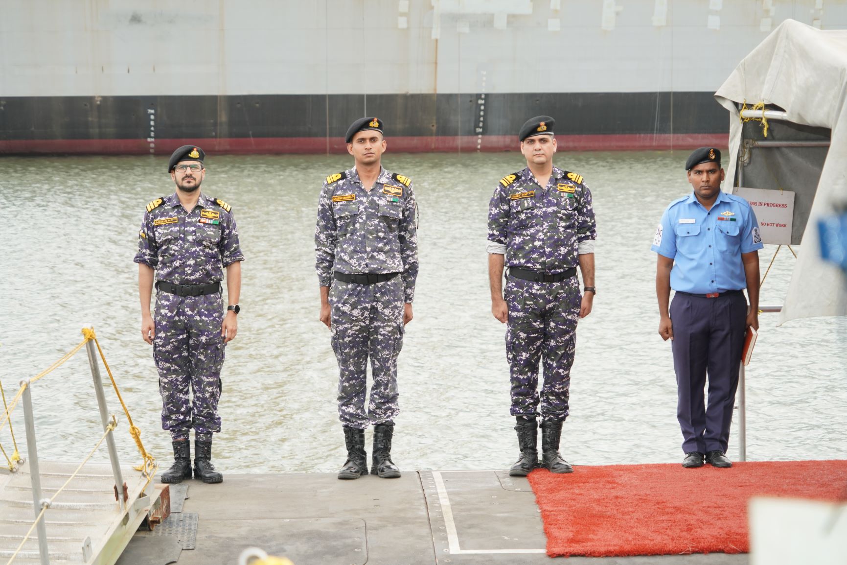 VISIT OF FLAG OFFICER SEA TRAINING - 16.06.2023123