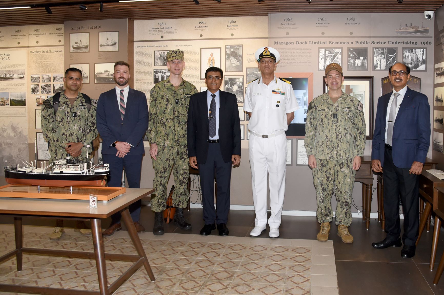 Visit of VADM Charles Bradford Cooper II Commander, US NAVCENT to MDL-31.05.2023123