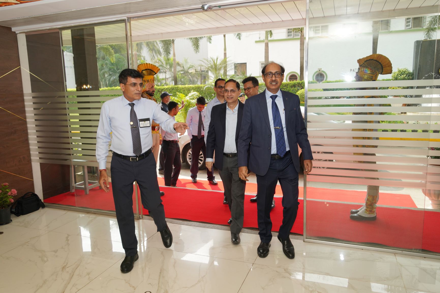 Visit of Tuhin Kanta Pandey, IAS Secretary (Dipam) - 17.11.2023123