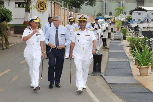 Visit Of Bangladesh Navy To MDL On 14th August 2017123