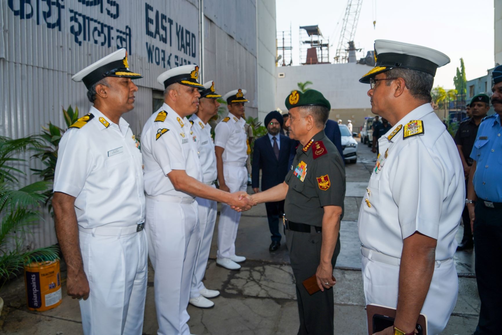 Visit Of Chief Of Defence Staff To MDL - 15.04.2023123