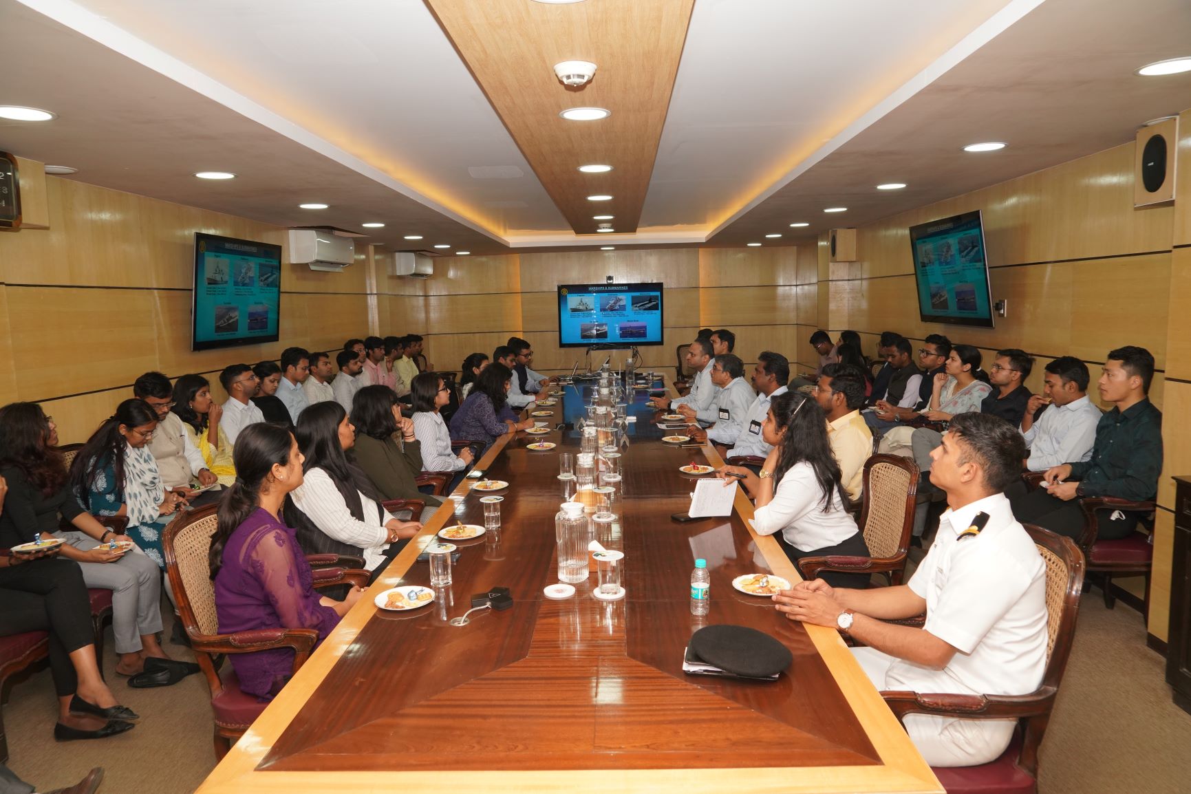 Visit of Indian Foreign Service Officers - 12.12.2023123