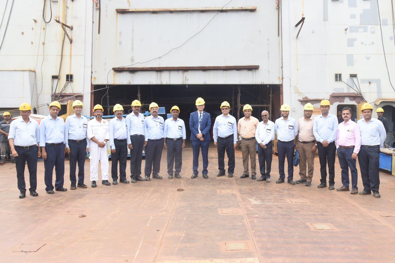 VISIT OF SHRI MANOJ JAIN, CMD, BEL- 23.09.2024123