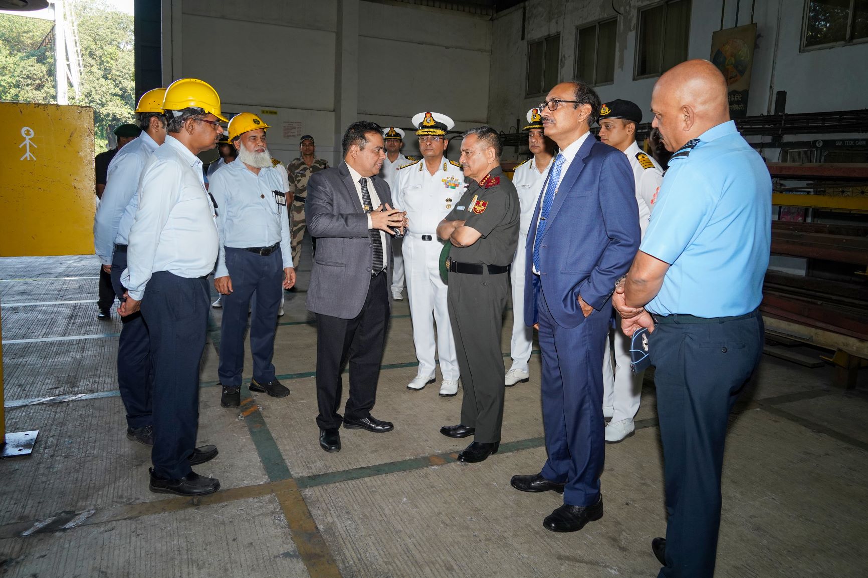 Visit Of Chief Of Defence Staff To MDL - 15.04.2023123