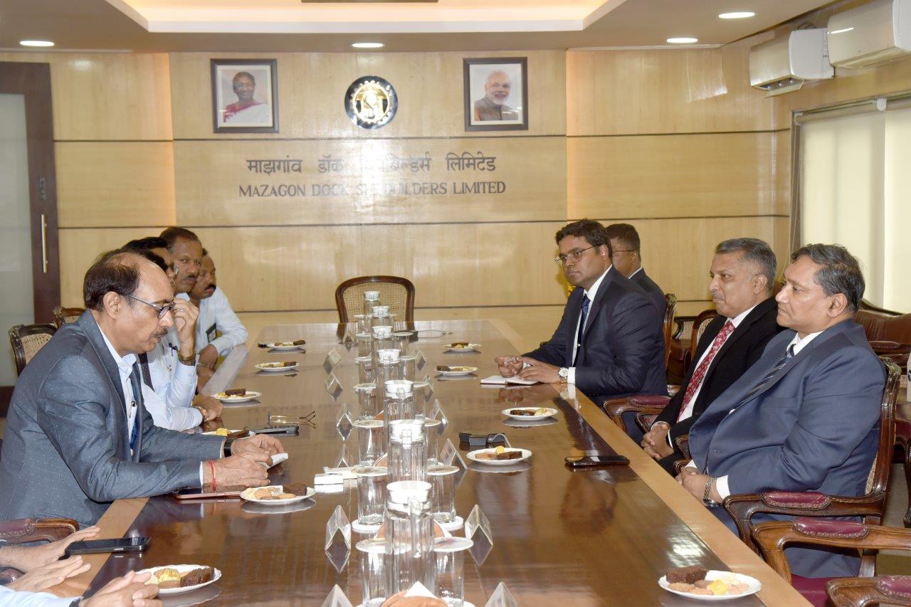 VISIT OF MR. SHANTANU ROY, CMD, BEML - 15.10.2024123