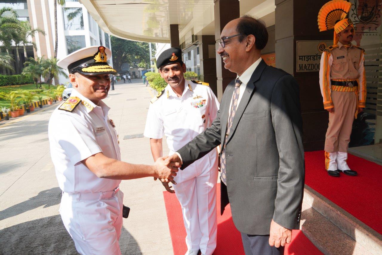 VISIT OF VADM KRISHNA SWAMINATHAN,AVSM,VSM, VICE CHIEF OF NAVAL STAFF- 27.11.2024123