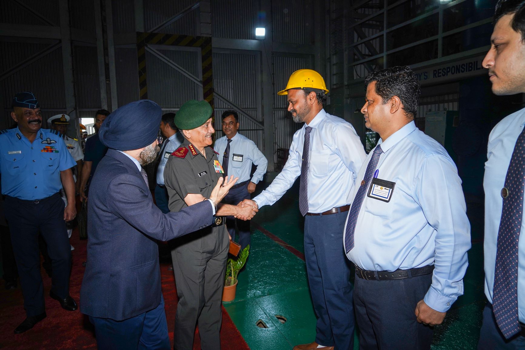 Visit Of Chief Of Defence Staff To MDL - 15.04.2023123