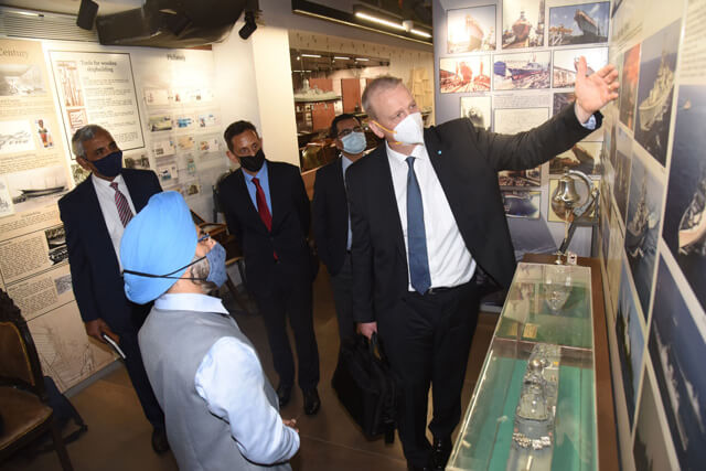 Visit of DR ROLF WIRTZ, CEO, tkMS - Germany & Team on 22123 - Image 7