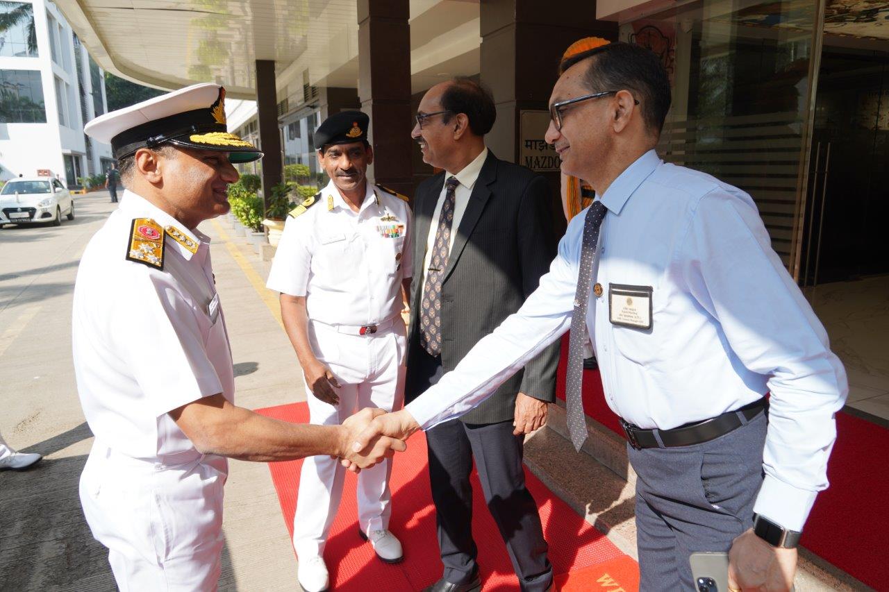 VISIT OF VADM KRISHNA SWAMINATHAN,AVSM,VSM, VICE CHIEF OF NAVAL STAFF- 27.11.2024123