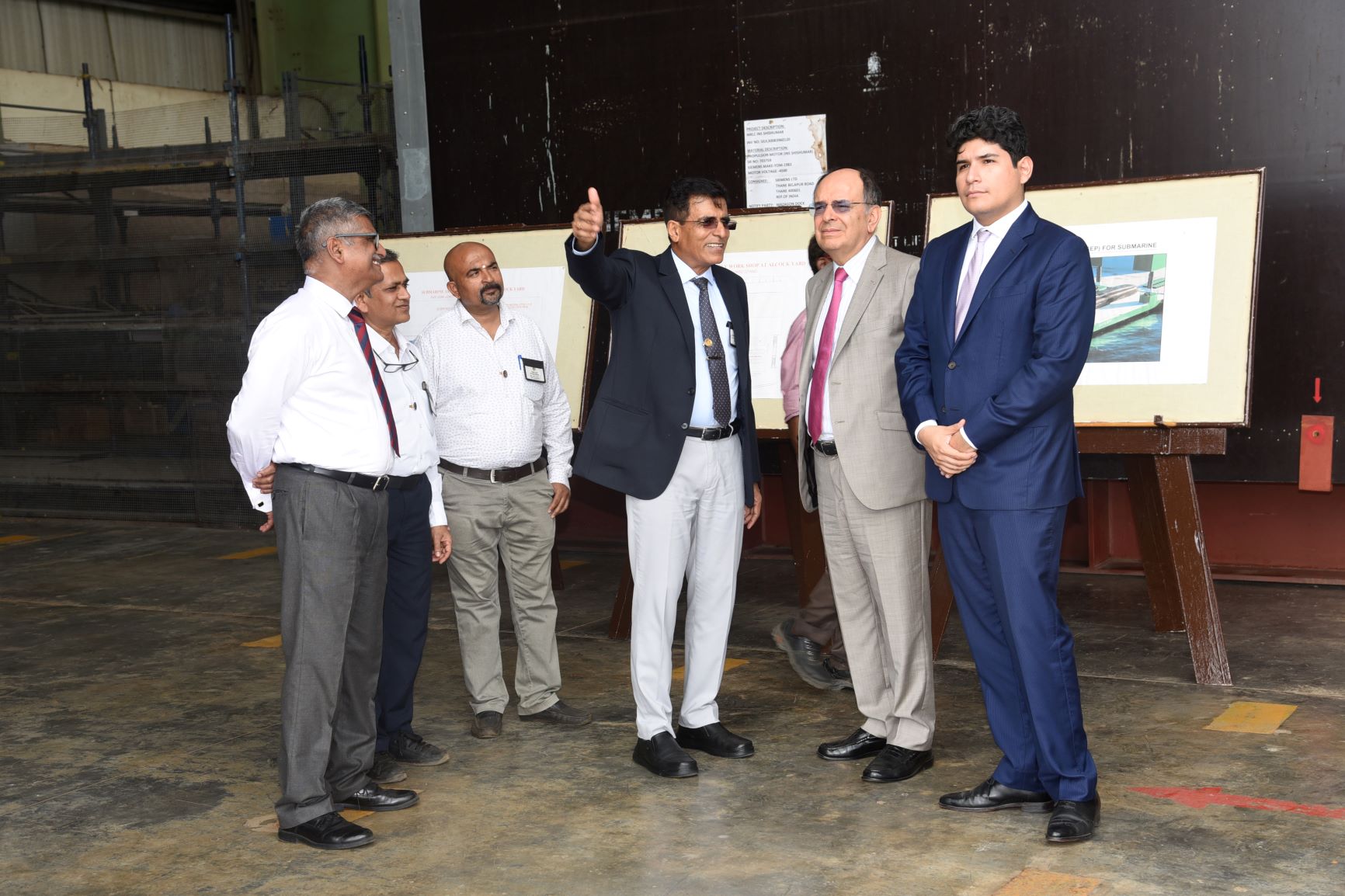 Visit of H.E. Javier Paulinich Ambassador of Peru - 23.08.2023123