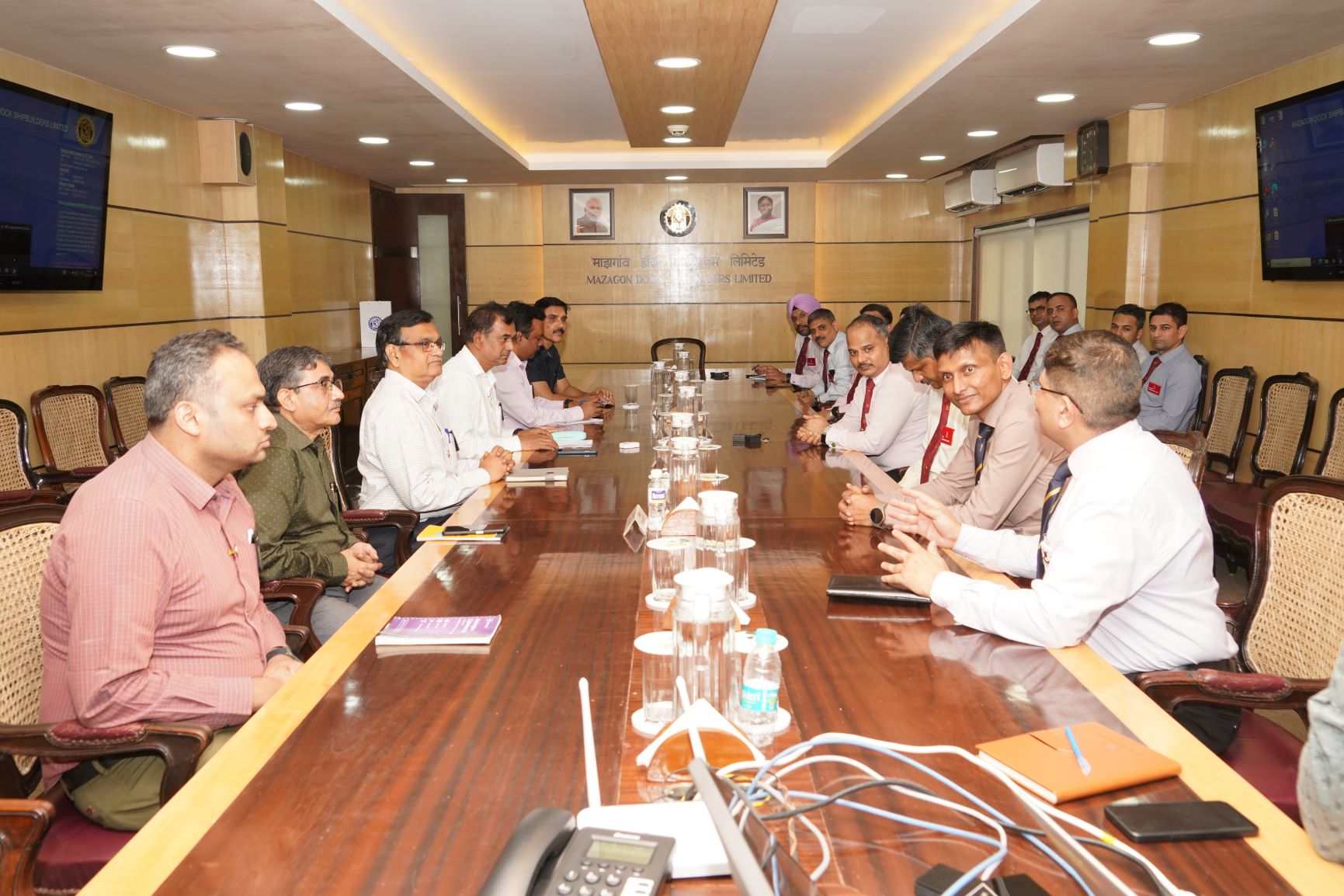 Military Officers from College - 13.12.2023123
