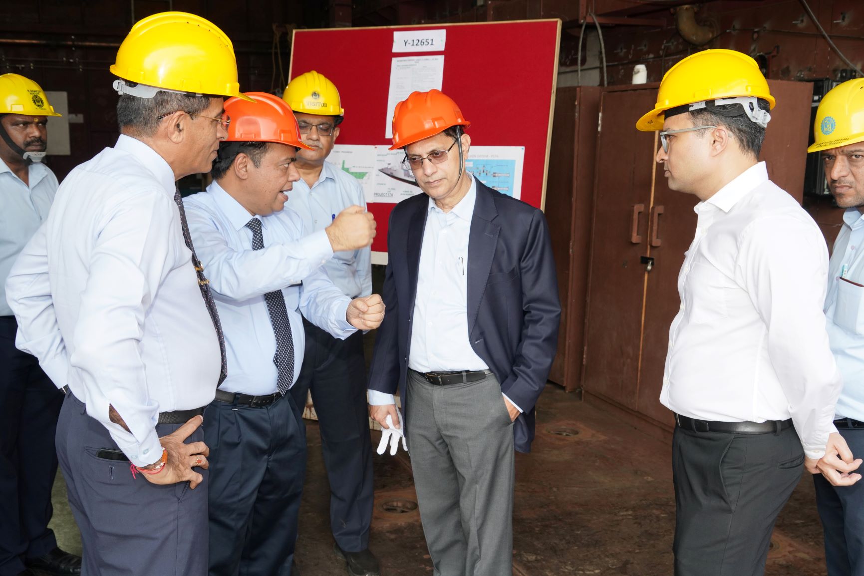 Visit of Tuhin Kanta Pandey, IAS Secretary (Dipam) - 17.11.2023123
