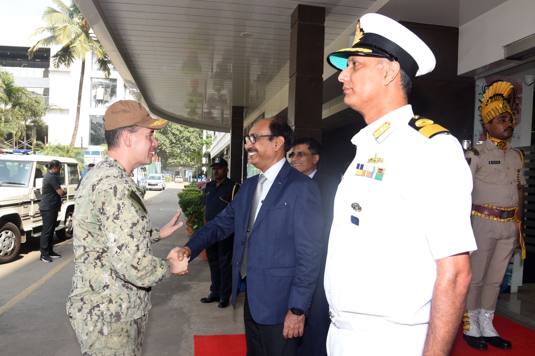 Visit of VADM Charles Bradford Cooper II Commander, US NAVCENT to MDL-31.05.2023123