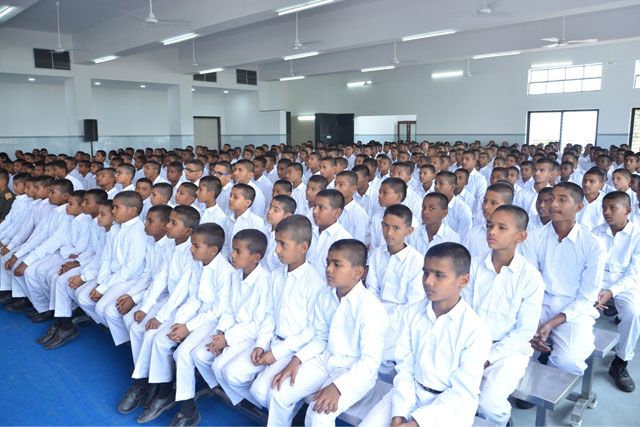 CSR Initiative of MDL - Inaugural Function of Sardar Kanhoji Angre Mess at Bhonsala Military School(BMS) Nagpur on 27 October 2018123