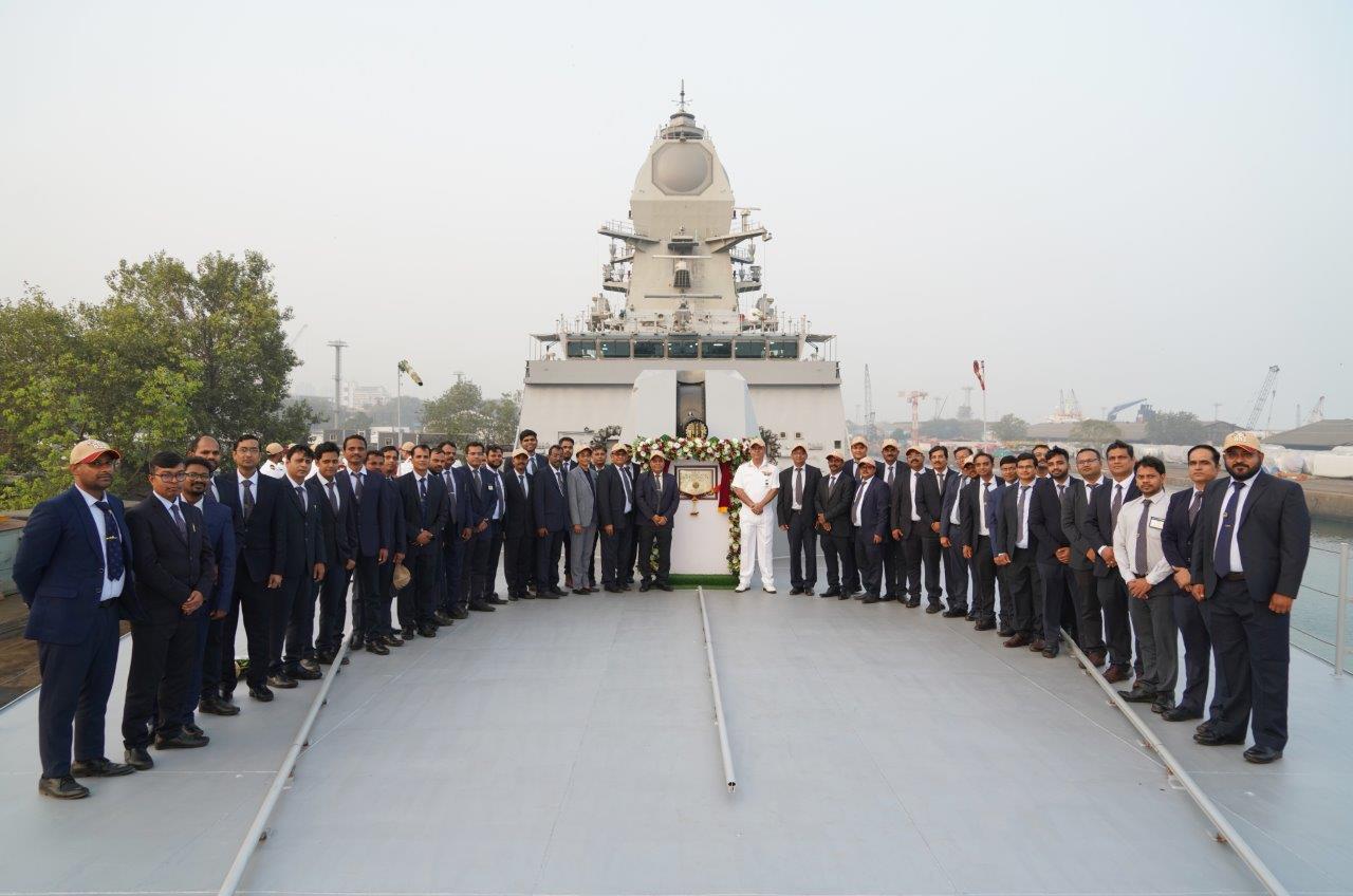 DELIVERY OF THIRD STEALTH FRIGATE OF THE P17A CLASS TARAGIRI TO INDIAN NAVY - 28.11.2025123