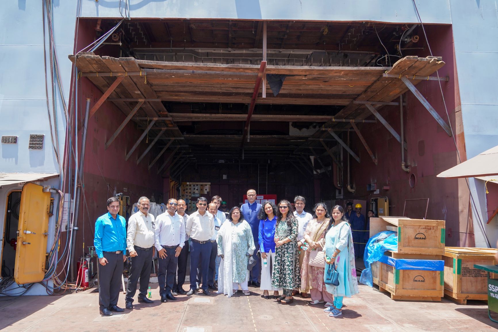 Visit of Income Tax Officials Headed by Principal Commissioner Income Tax, Mrs. Leena Srivastava-22.04.2023123