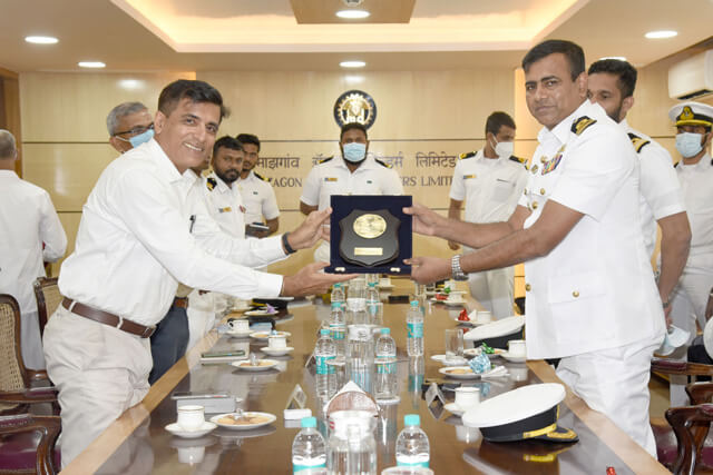 Visit Of 26th Sub LT Tech (LOG) Course Of SriLankan Navy On 22 Nd December 2021123