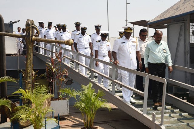 Visit Of Sri Lankan Navy Trainee Officers To MDL On 28th March 2018123