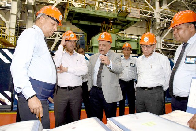Visit Of Shri Barun Mitra, IAS, Addl. Sec (Defence Production) To MDL On 5th October 2018123